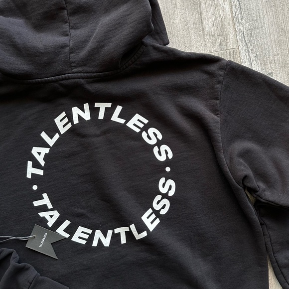 ๐ฅ๐ฅTALENTLESS - HEAVYWEIGHT CIRLCE LOGO HOODIE๐ฅ๐ฅ - Picture 6 of 8
